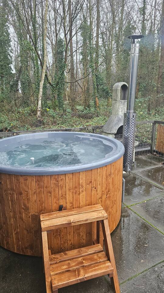 Balistyle guesthouse (incl Hottub) near Amsterdam