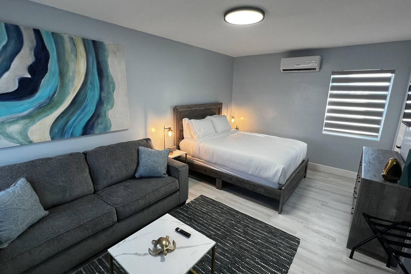 Stylish Beachside Boutique Hotel- by Oceano Suites