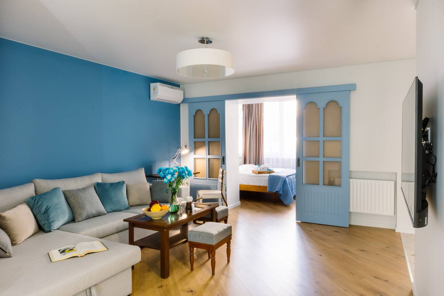 Charming Unique Flat In Monument W/ Self Checkin