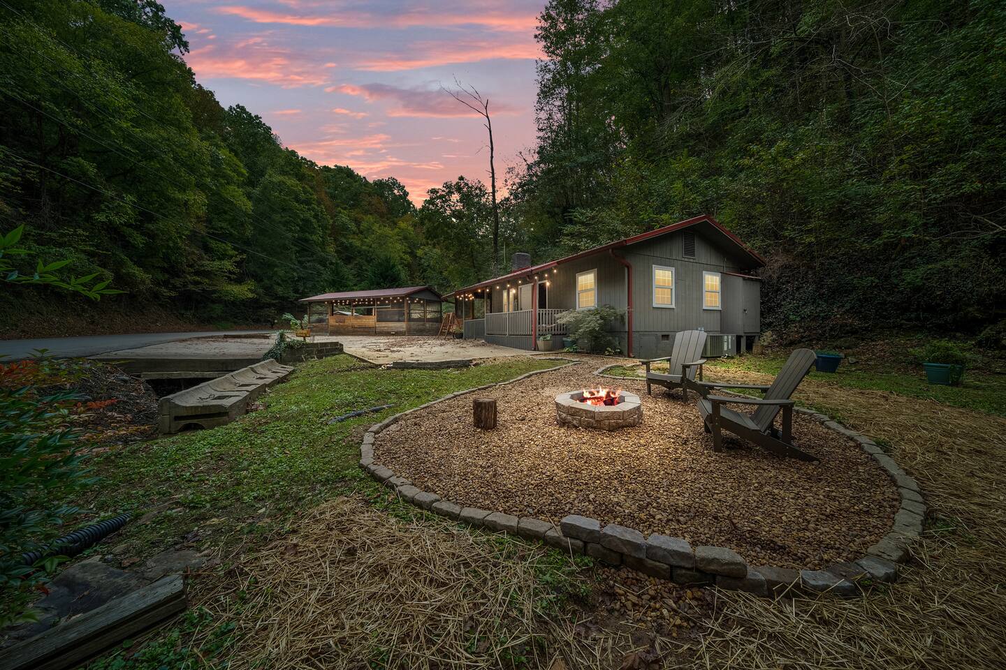 Creekside Cottage PuttPutt/Rockwall/Location!