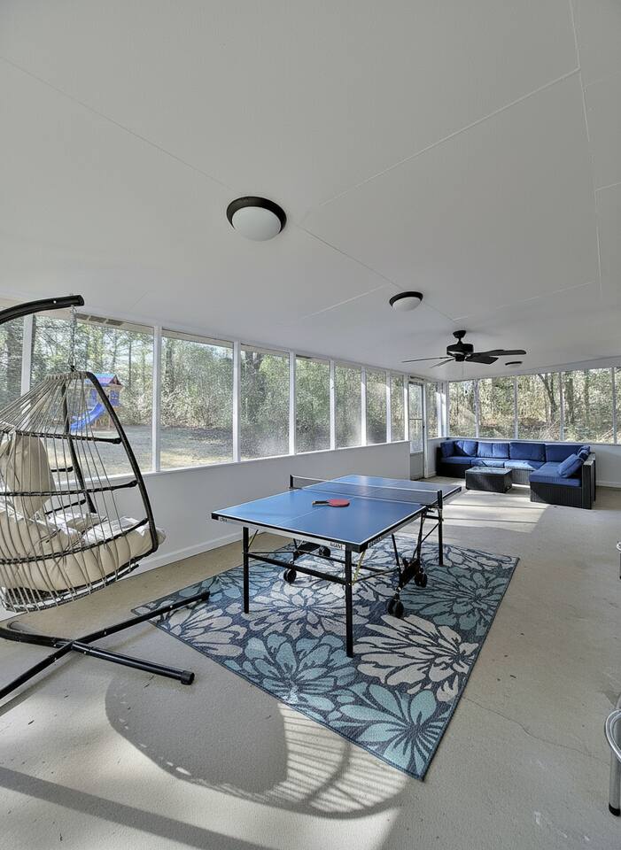 The Blue Hummingbird - Holiday Home