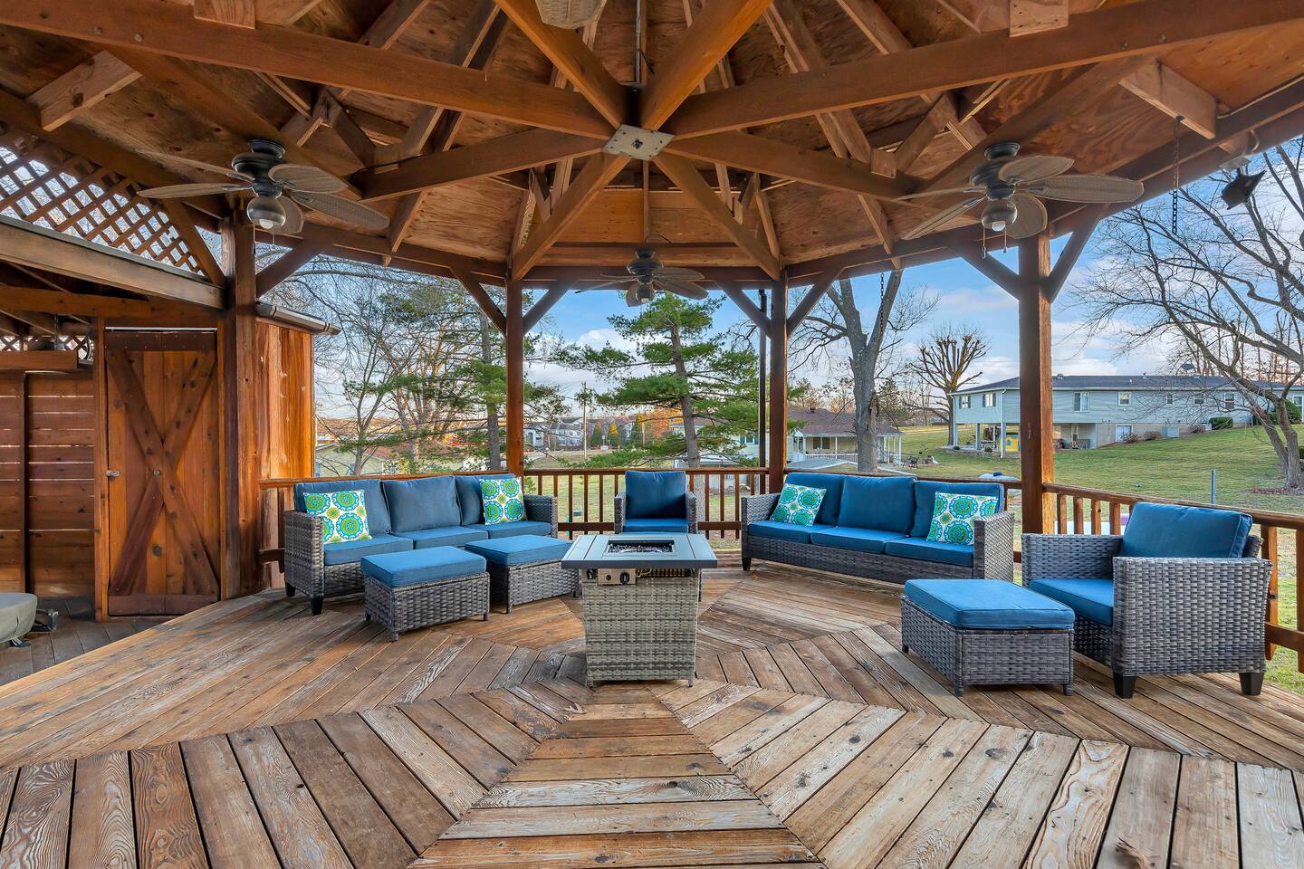 Hill Manor | Stylish 6BR Family Retreat