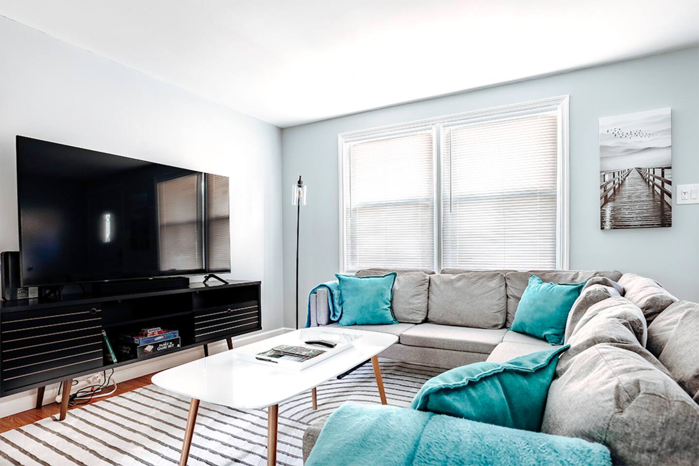 Modern Retreat ★ Minutes from NRG Nat’l Park