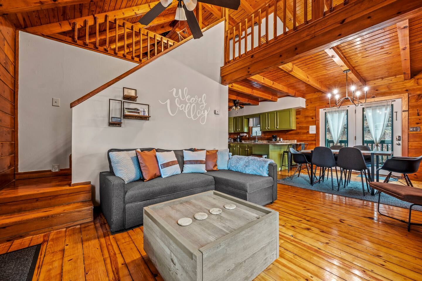 Next to the Park, Pigeon Forge w/Hot Tub MTN Views