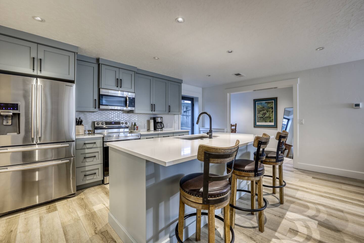 North End Cozy Guest Apartment