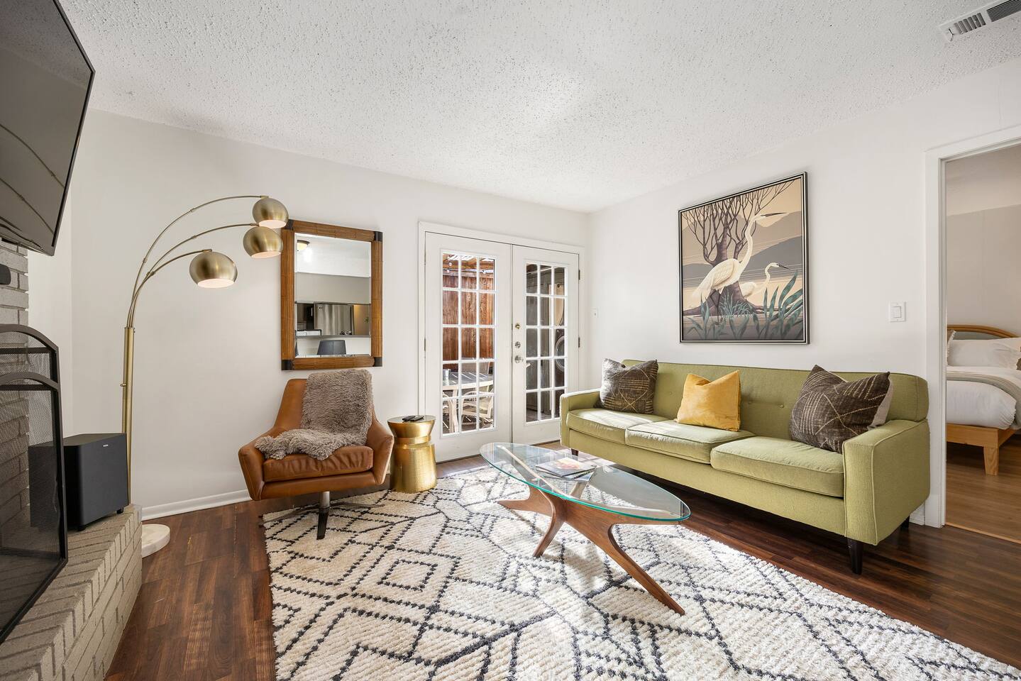Cozy South Lamar Home, minutes from Zilker & DT!