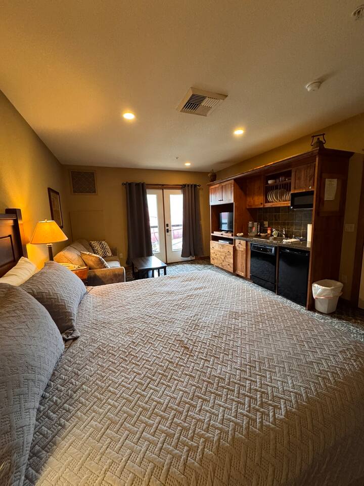 Family Space with spacious en suite listed also