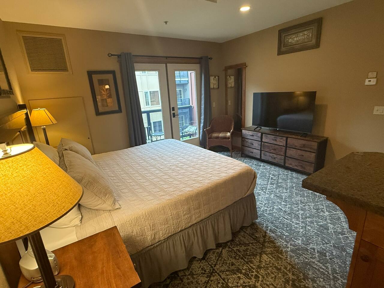 Studio Resort Room * Snow * Mtn Bike * Hiawatha *