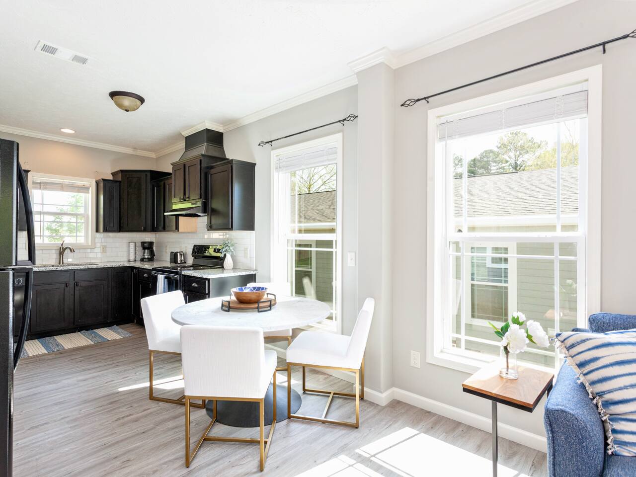 Inviting Duplex Getaway near Madison