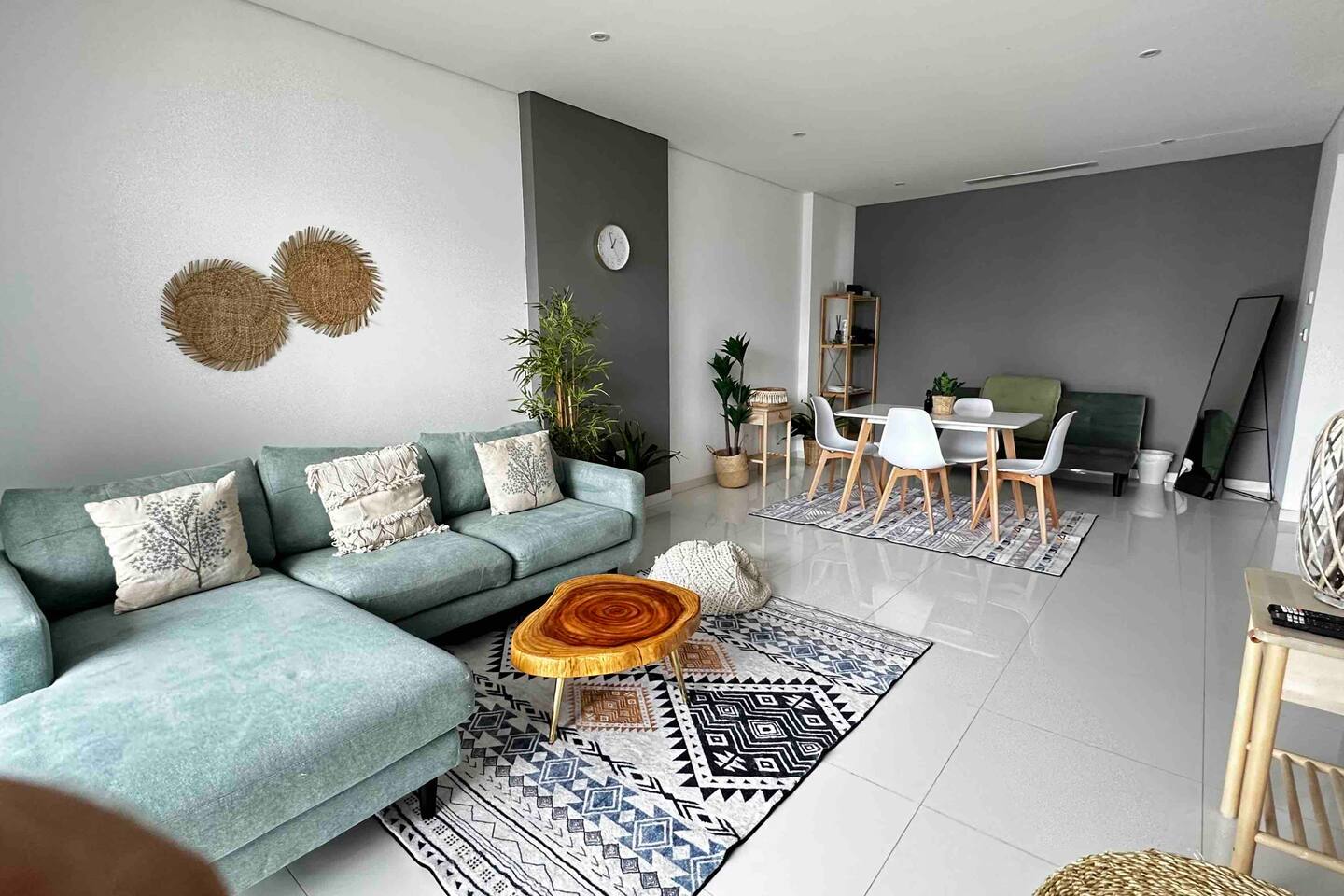 Amazing Marsa Gardens Flat with garden & pool view