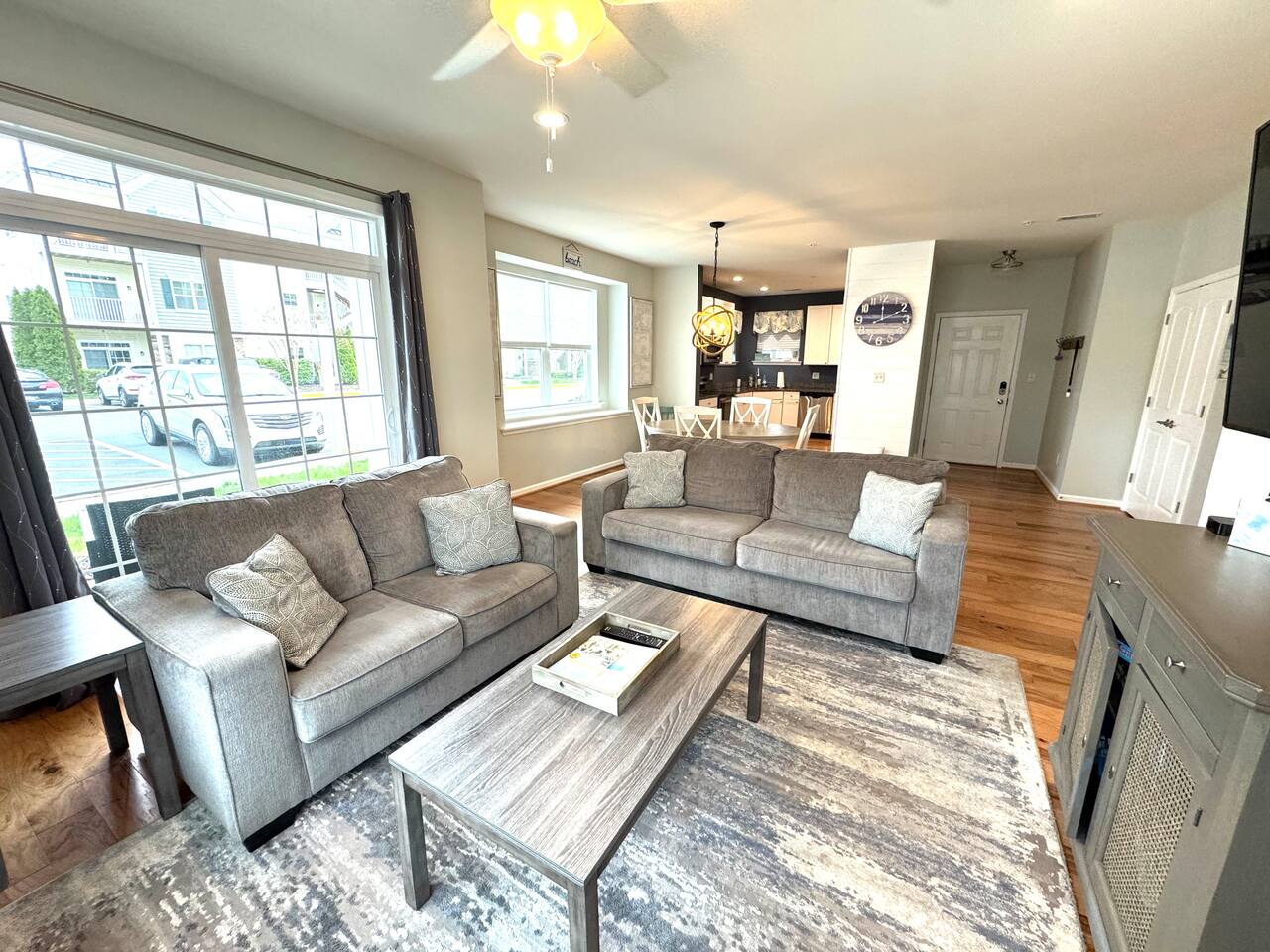 1st floor - 3b/2b Condo - Pool - Linens Included