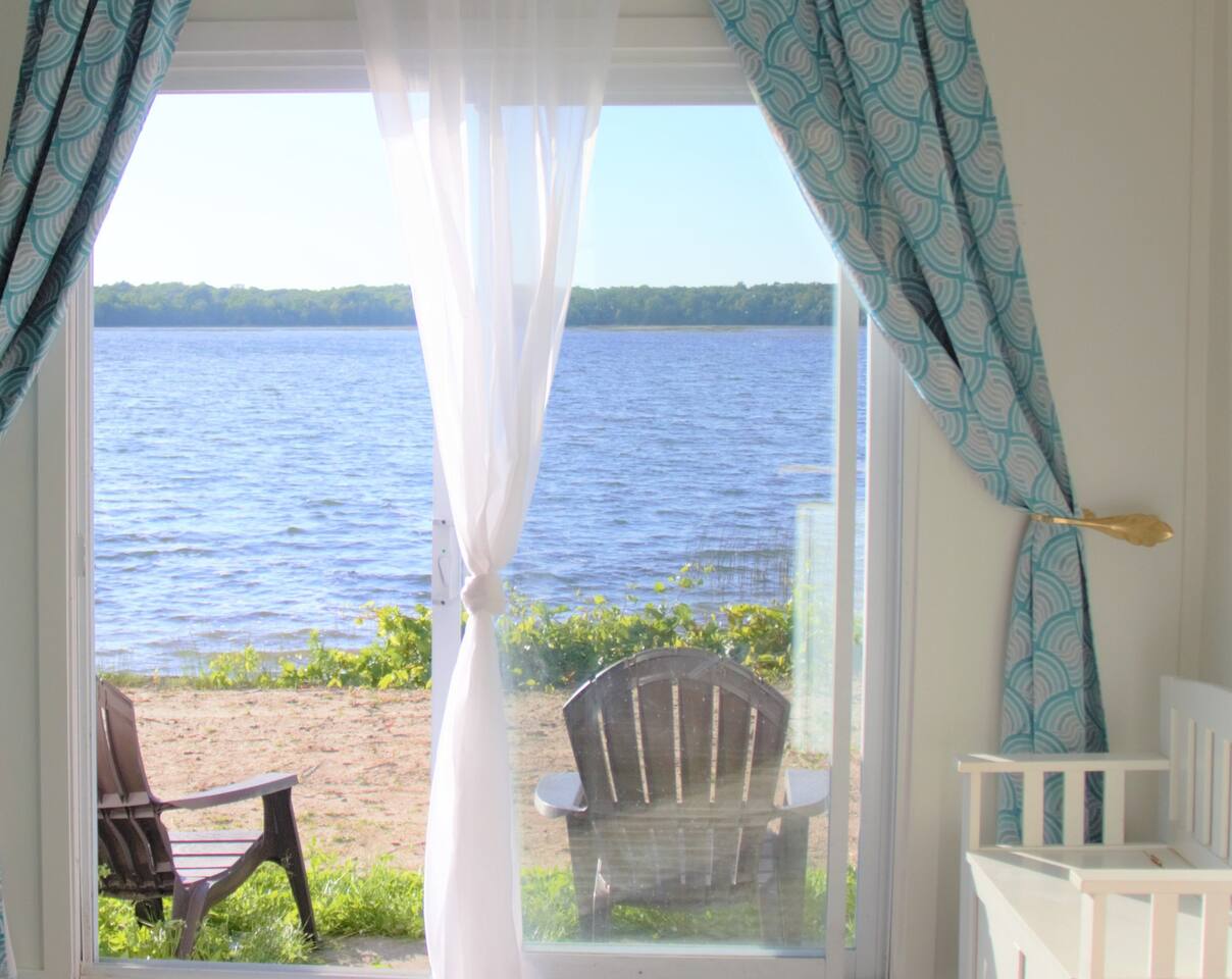 The Lake House, Couples Retreat!