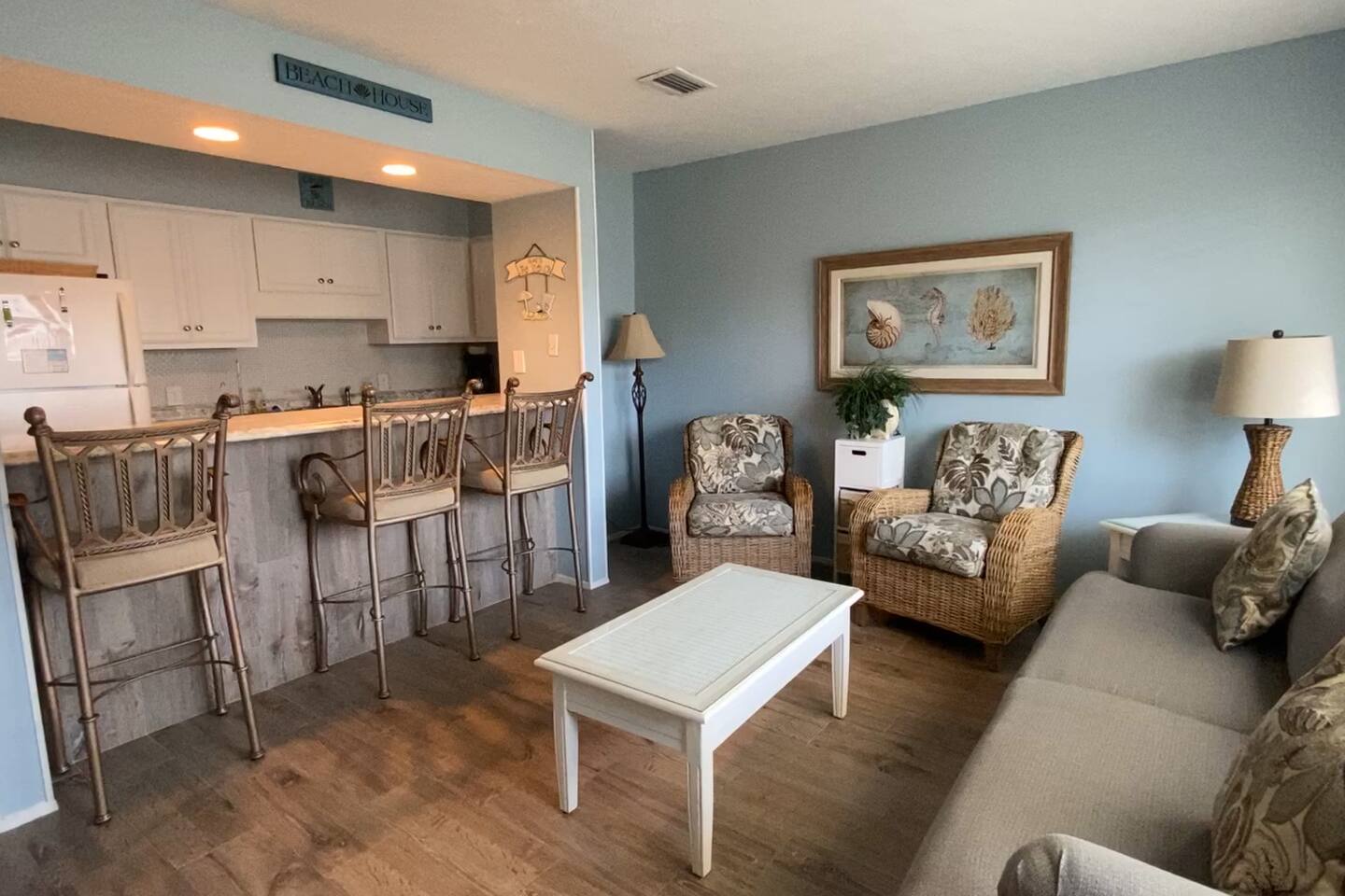 Sunswept 103-Beachfront Condo with amazing views