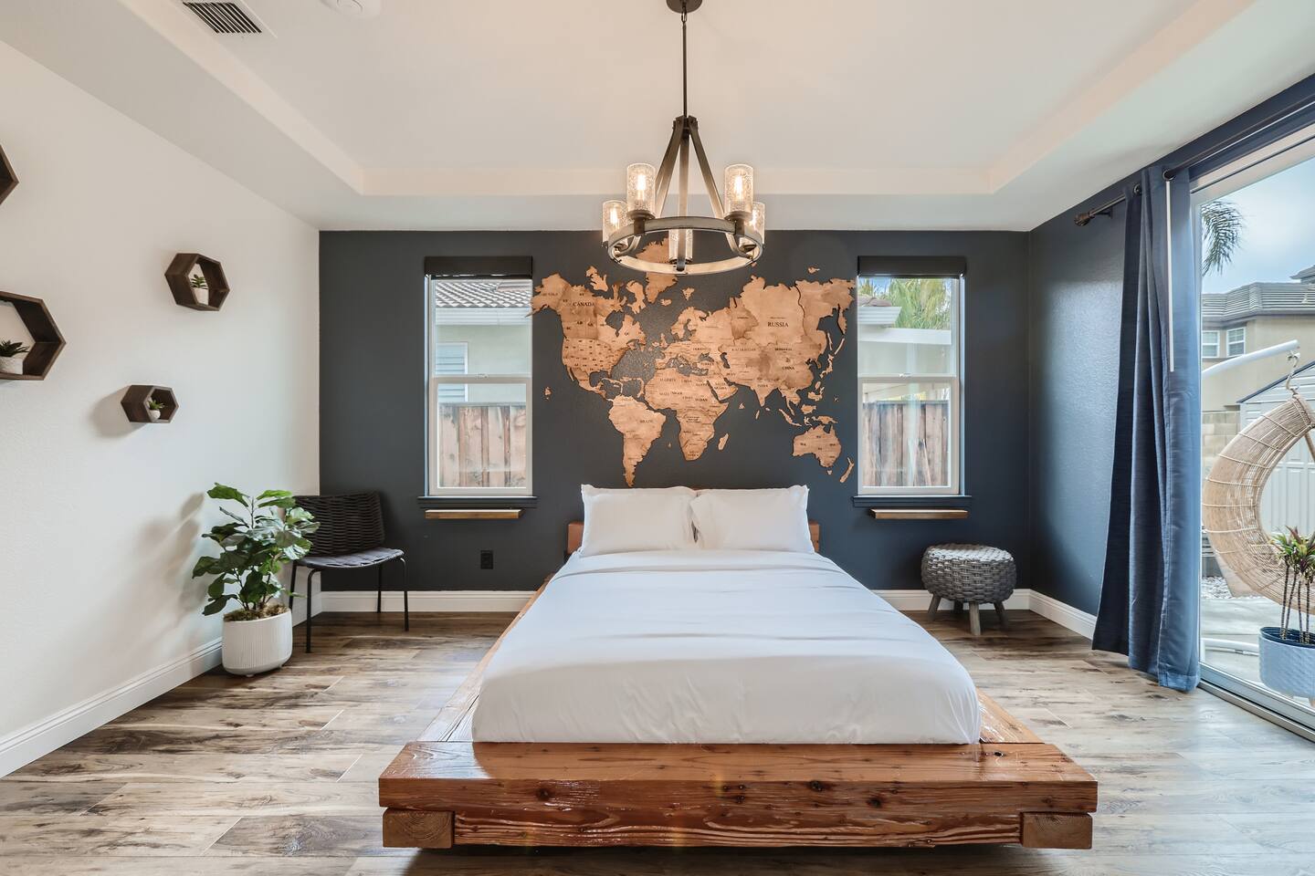 Luxury Roseville Home with Hot Tub & Game Room