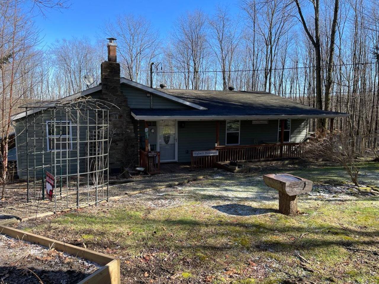 Rustic Hogback Hideaway | Fire Pit | Grill