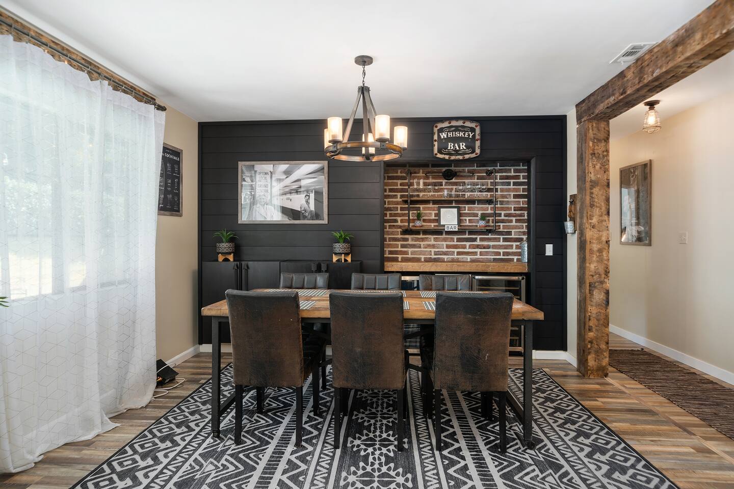 126 Chic Valley Village Home-Pool Near Universal