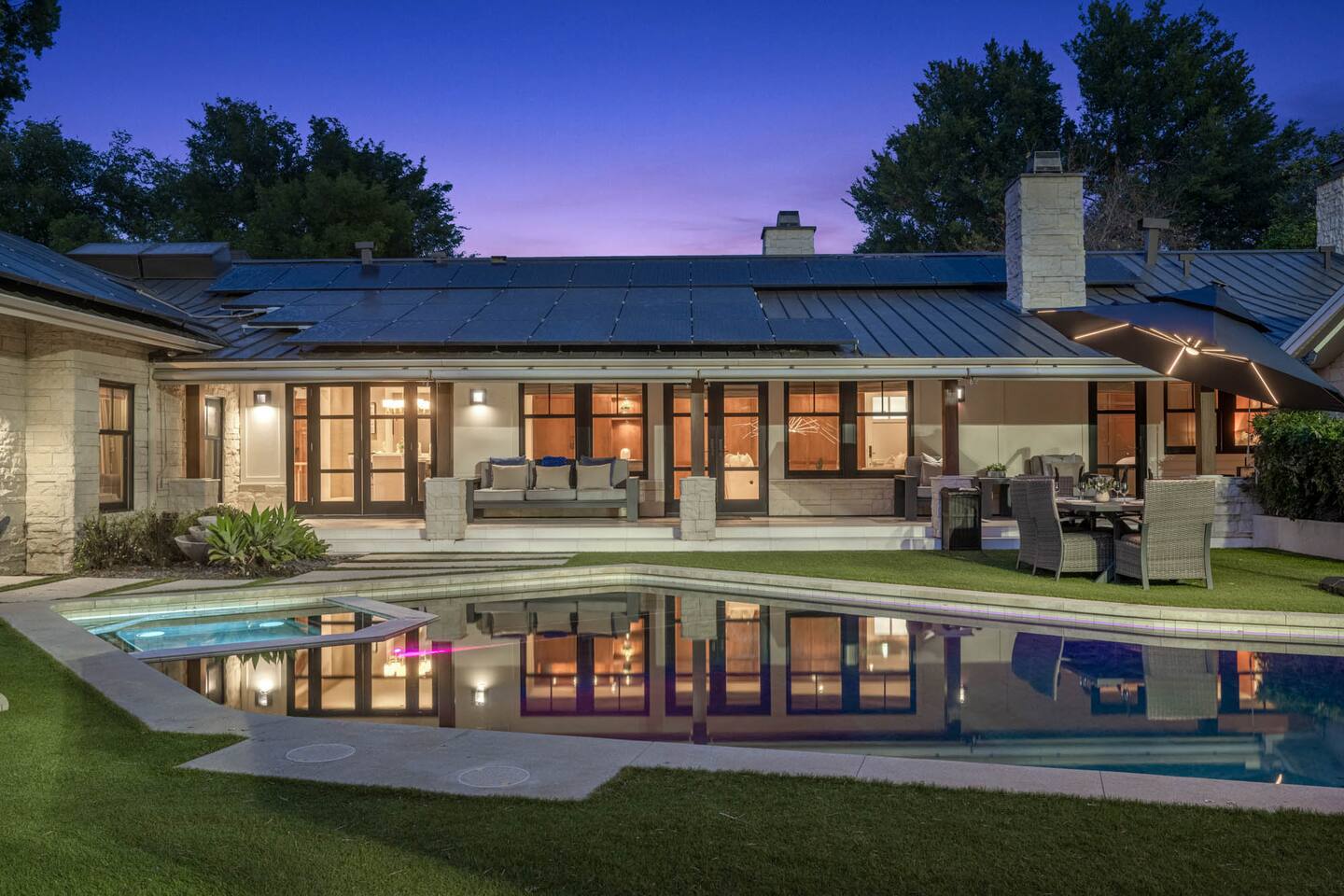 134-4,000 Sq Ft Lux Oasis Pool/Spa-Basketball-Golf