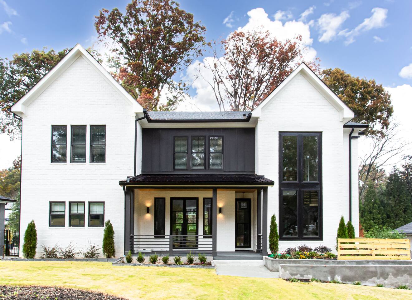 Elegant Spacious New Atlanta Home w/ Secret Room