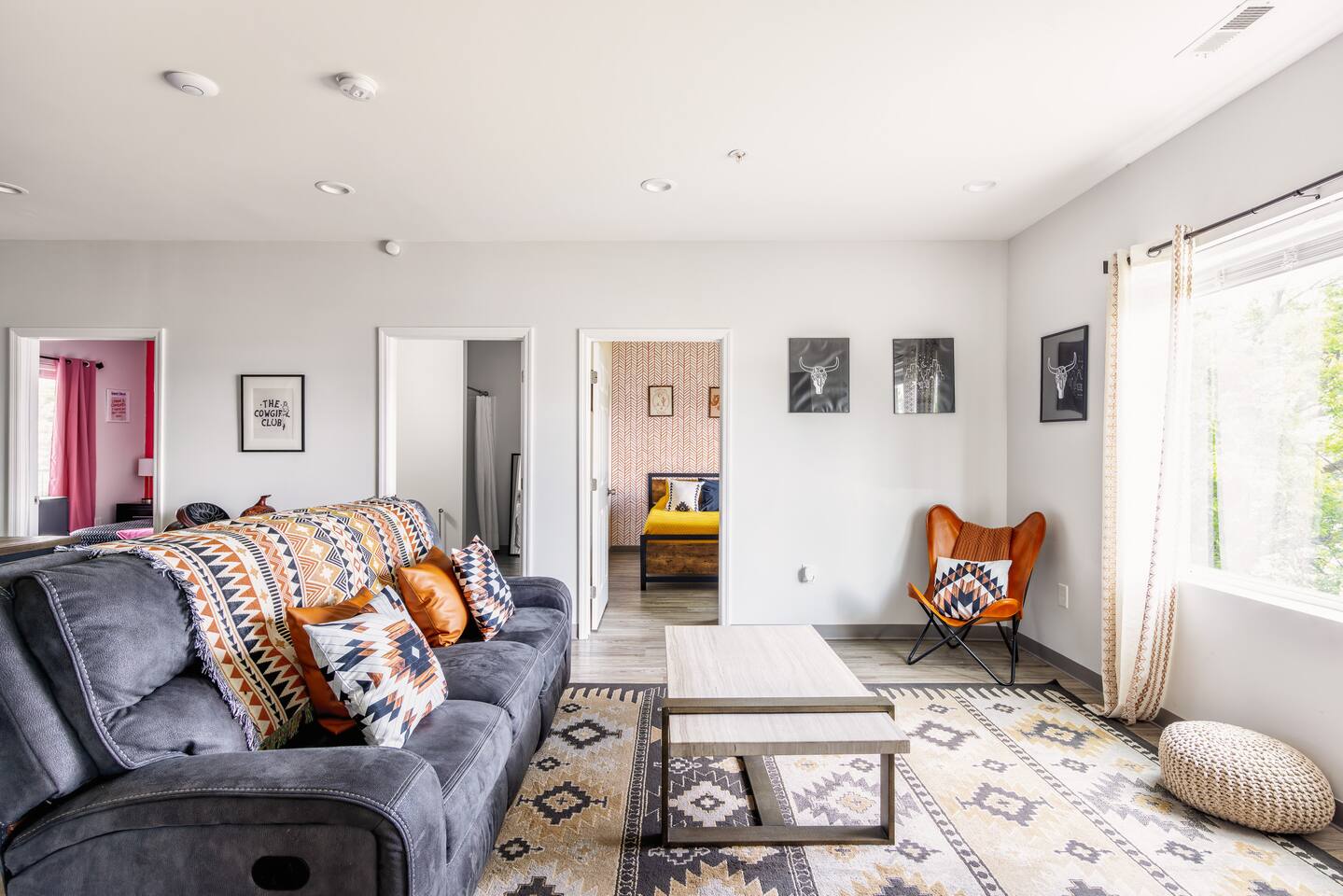 Giddy Up in East Nashville! Parking! DTown 5 min!