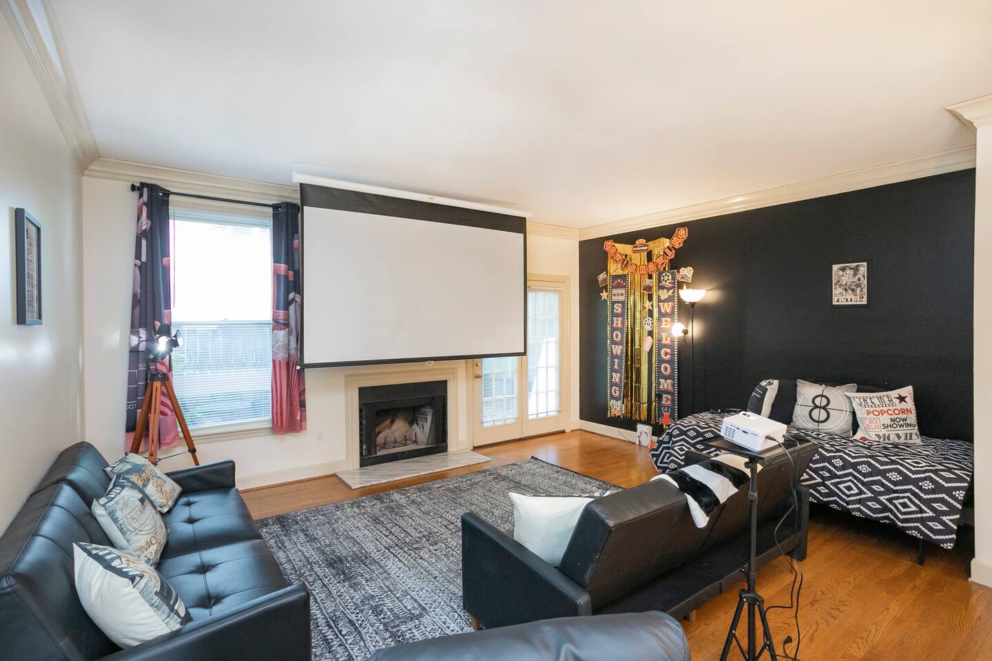 Cozy two bd off West End!Hospitals/Vandy/DT!