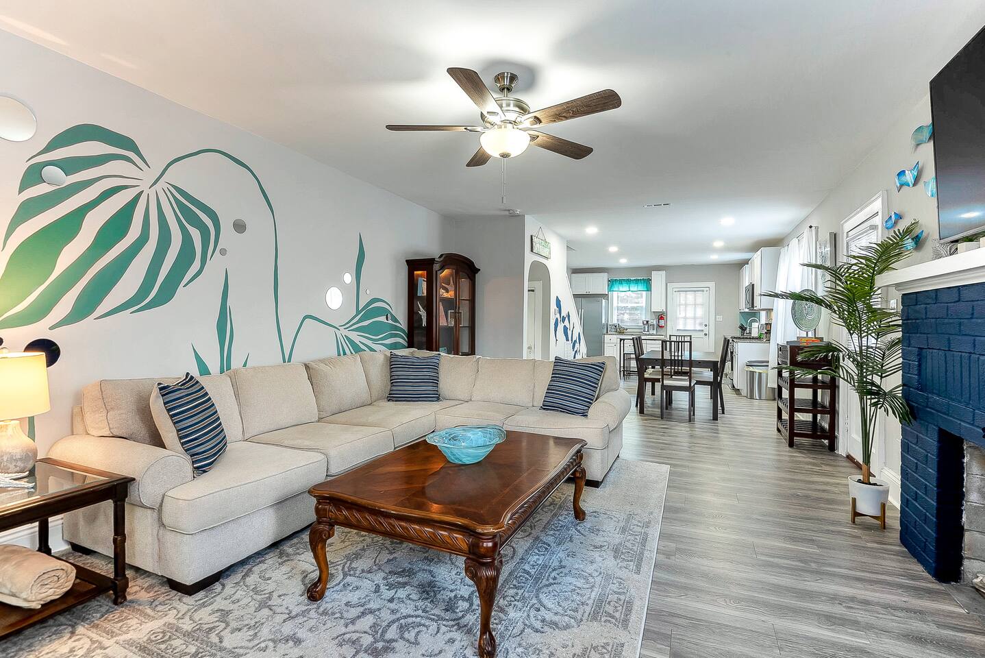 5BR Beach Getaway | Sleeps 10 | Pet Friendly