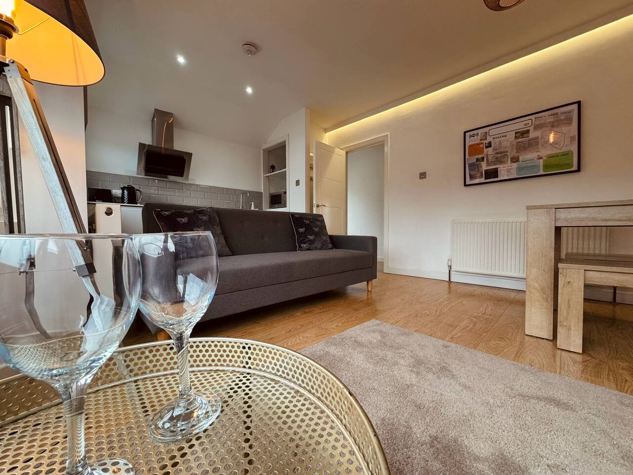 ⭐️Oxford modern stylish apartment parking top floor