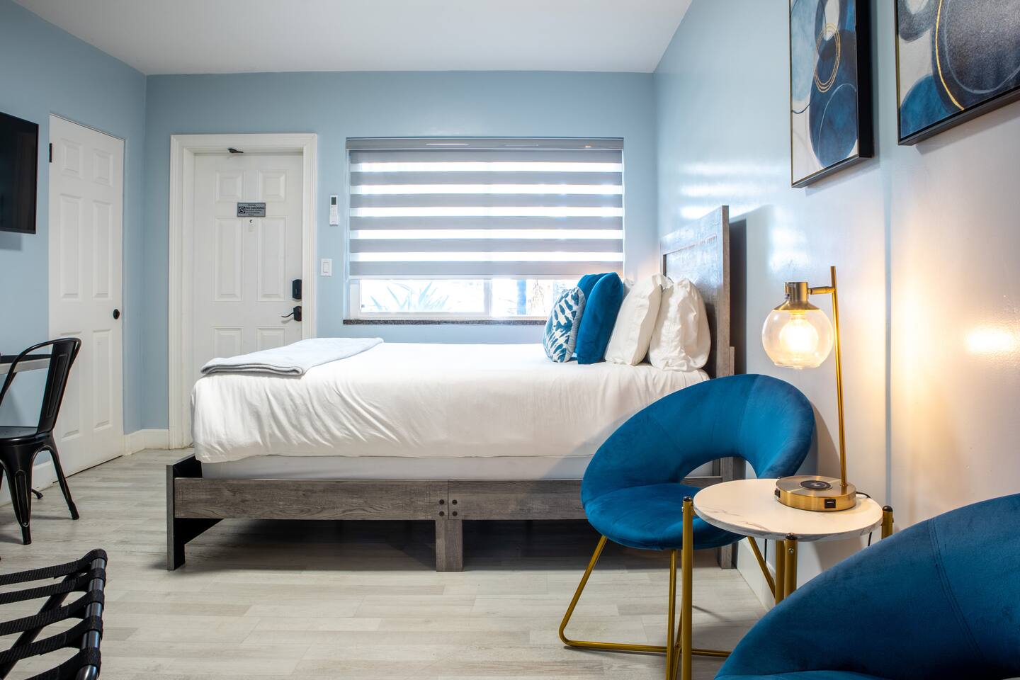 Cozy Beachside Boutique Hotel with kitchen