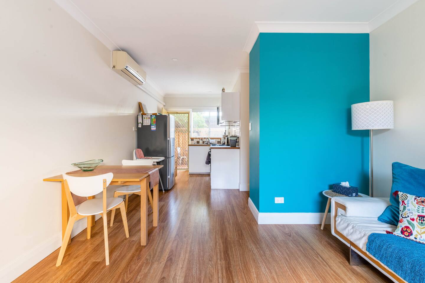 “Three Pines”  2bed modern private unit, car space