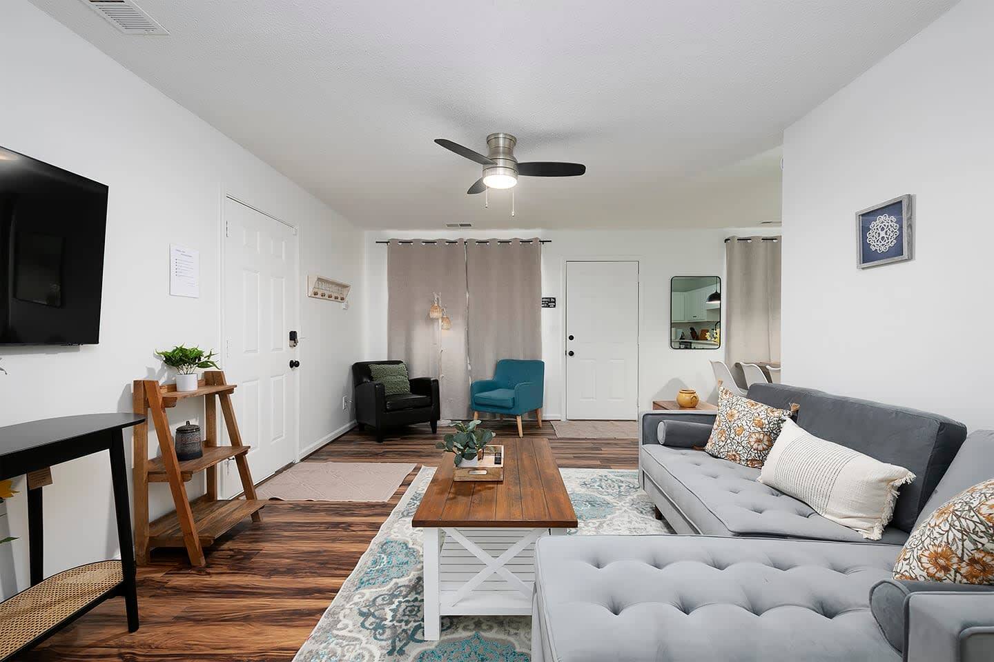 Charming 3 Bed 2 Bath Renovated Farmhouse