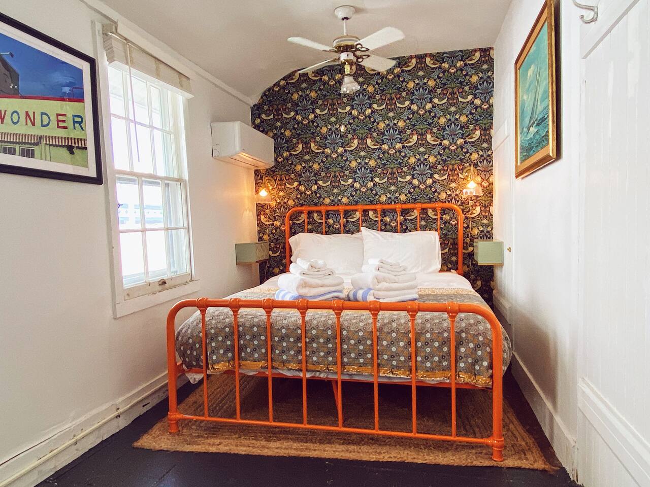 The Victoria & Albert -5 patios, BBQ, Beach Passes