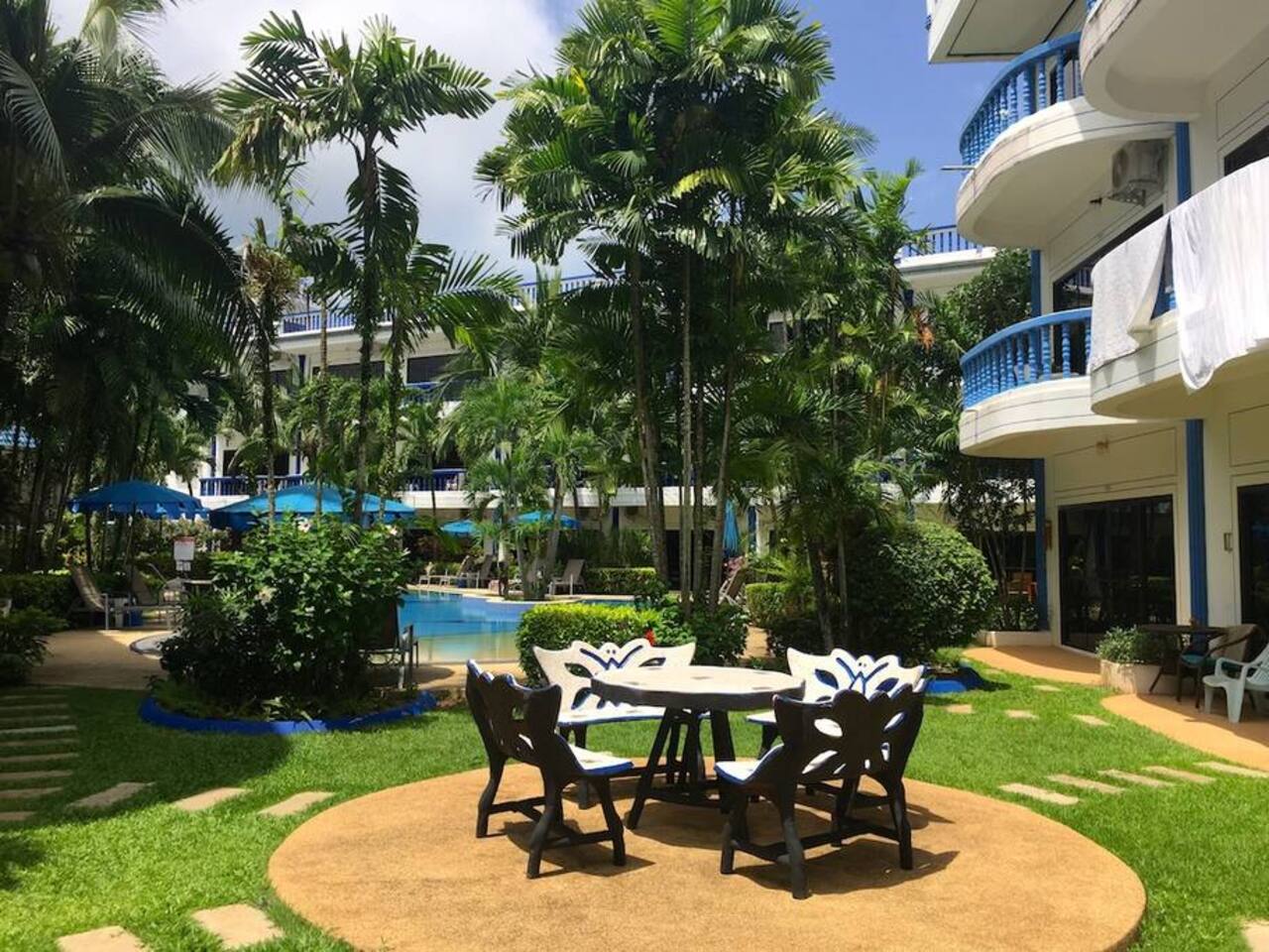 Airy 1BR Tawan APT 5 min Walk to Kamala Beach at Club Residence